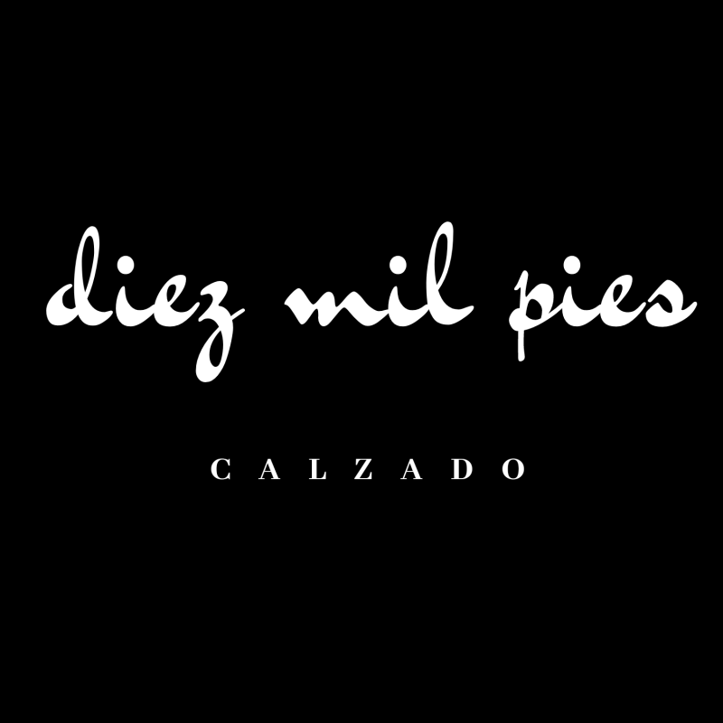 Diez Mil Pies Calzado